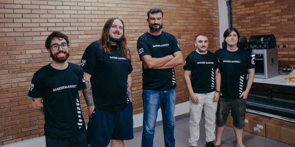 “O objetivo é criar uma rede nacional de pessoas com impressoras 3D”