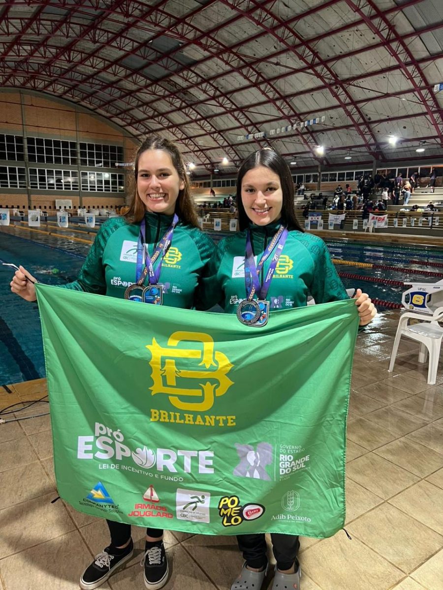 Brilhante finaliza Sul-Brasileiro de Natação em 12º lugar