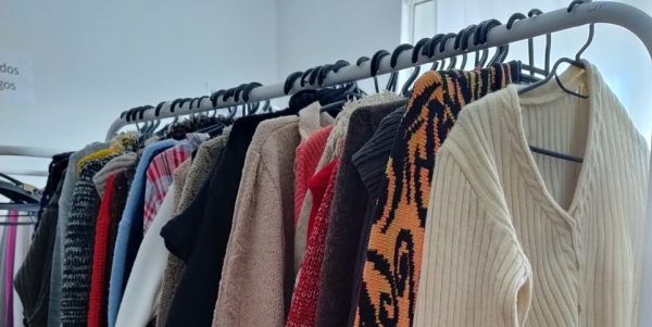 Amigos do Coração realiza brechó neste sábado