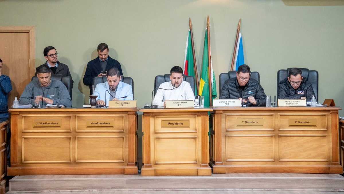 CPI do Sanep vai ouvir empresas que participaram de licitação cancelada