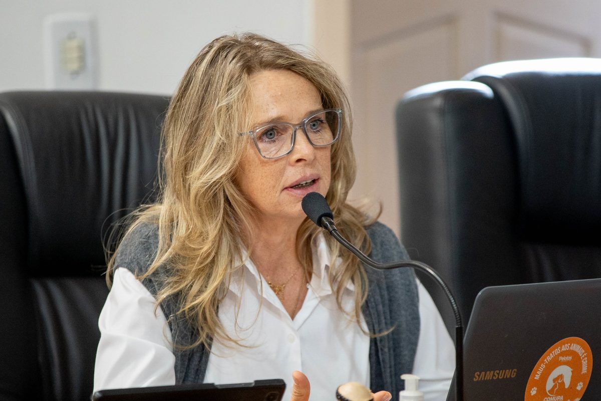 Marisa propõe mais leis sobre a causa animal