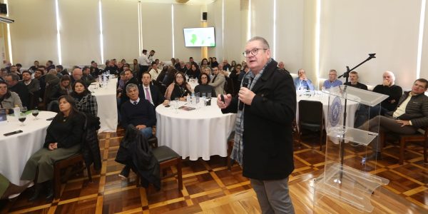 BRDE destaca apoio à região em reunião da ACP