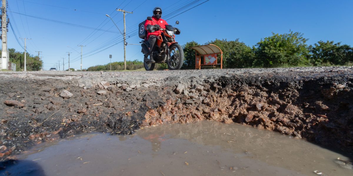 Falta de recursos e equipamentos prejudica pavimentação