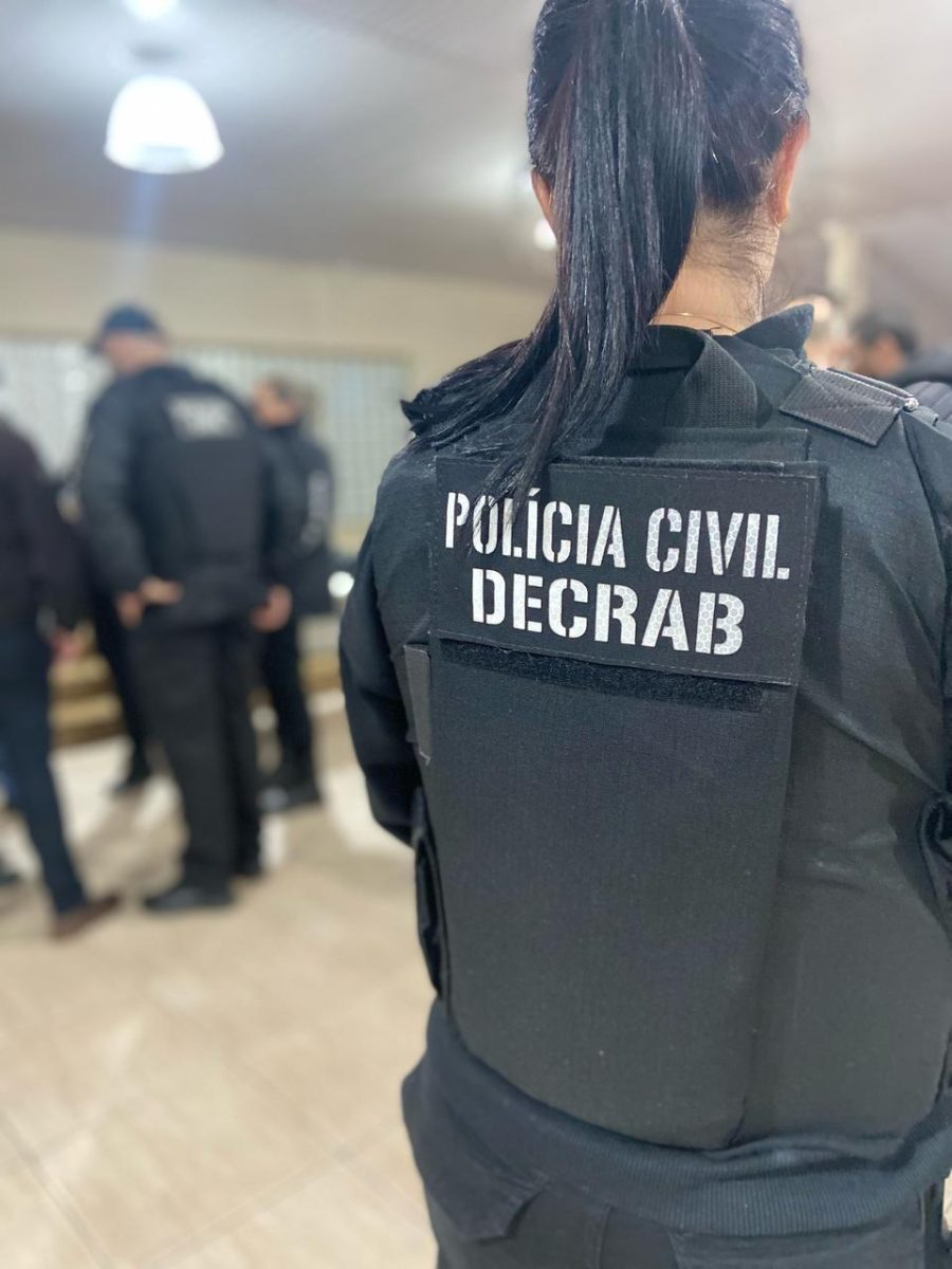 Quatro pessoas são presas na Operação Graxaim