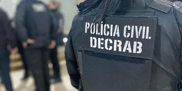 Quatro pessoas são presas na Operação Graxaim