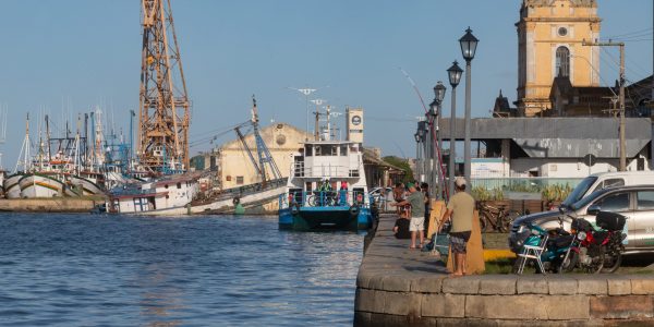 Agergs solicita que horários de lanchas sejam mantidos
