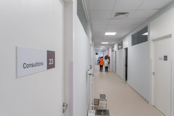 Ambulatório Central da Famed, conhecido como Paliteiro, transfere atendimentos para a Laneira