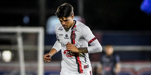 Digão renova contrato com o Xavante