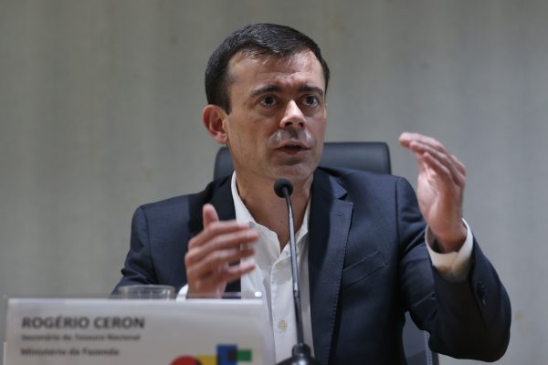 Secretário do Tesouro diz que Brasil precisará discutir nova reforma da Previdência em até 10 anos