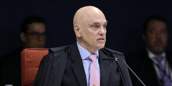 Moraes: não há dúvida sobre tentativa de golpe; Bolsonaro era líder