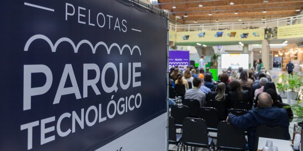 Desenvolvimento se faz com ciência e tecnologia