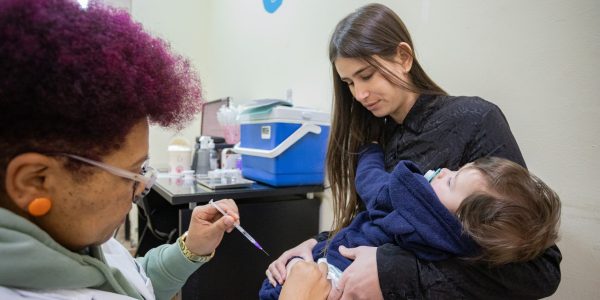 80% dos pacientes com SRAG nas UPAs não se vacinaram