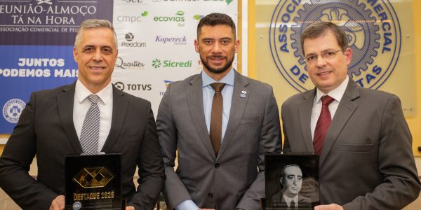 Associação de Administradores celebra 60 anos com homenagens