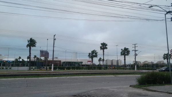 Setembro inicia com vento forte e instabilidade na Zona Sul