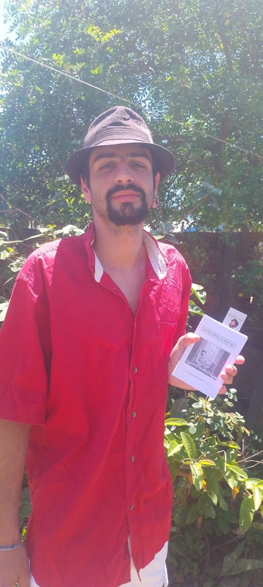 Ferret apresenta Inteligência banal, seu novo livro, na Tenda Cultural