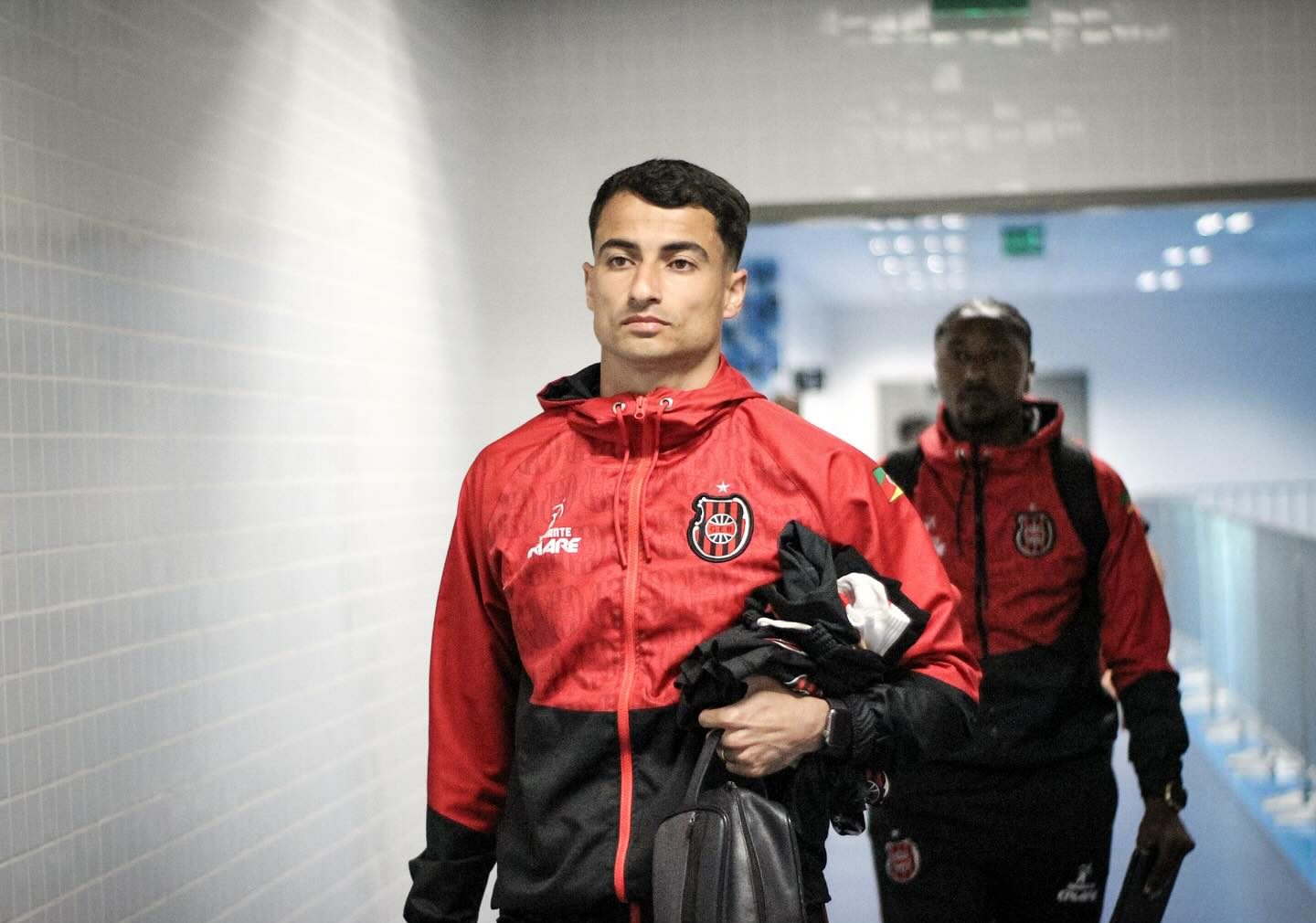 Gabriel Oliveira deixa o Brasil