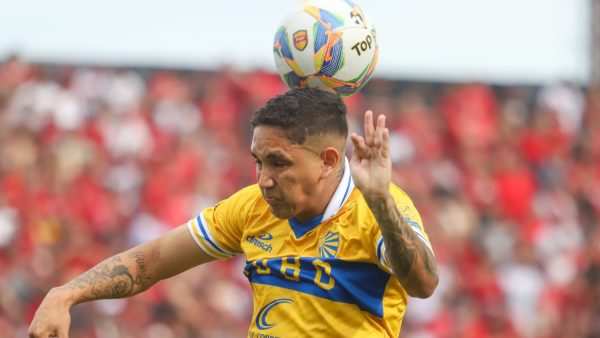 Lesão tira Cadinho do resto da temporada