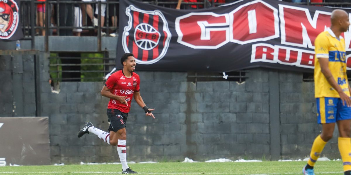 Murilo marca o gol mil do clássico Bra-Pel: “Fica para a história”
