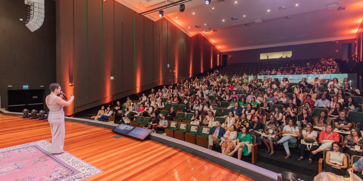Congresso Mulheres Empreendedoras e Feira de Negócios ocorrem no sábado