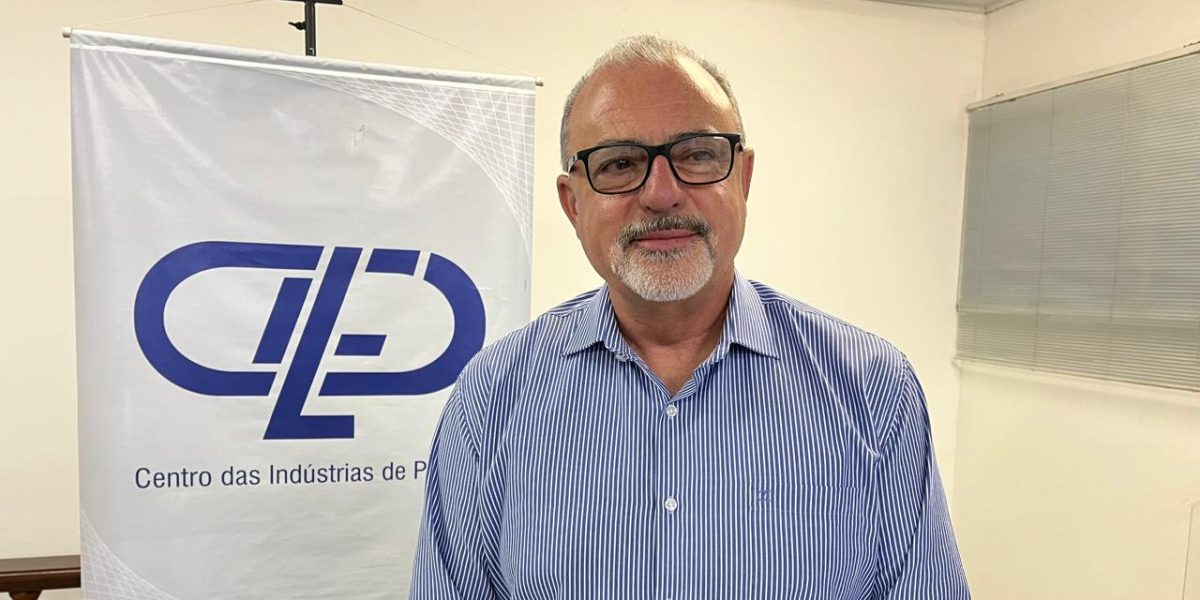 Vittorio Ardizzone toma posse no Cipel